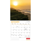 Wyman Publishing - 2026 Parcs Par Canadian Geographic Officiel Calendrier mural Suspendu Mensuel - 30,5 cm l x 61 cm H - Anglais-Grandes Pages de Jour Spacieuses - Tous les jours fériés les plus importants et les phases de la lune sont indiqués, avec beaucoup d'espace pour inscrire des notes et des rendez-vous