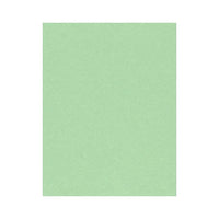 LUX - Papier 8 1/2 x 11 po, vert pastel, 50/boîte (81211-P-67-50)-Offert en vert pastel, qui est un vert doux et léger avec un fini lisse
