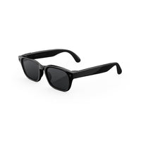 Meta - Lunettes Adventurer - Noires, lentilles grises polarisées-Les réponses, conseils et inspirations sont à une question de distance. T’as oublié un ingrédient pour le souper? Demandez à Meta AI un remplaçant pour éviter un retour au magasin. Visiter une nouvelle ville? Découvrez où trouver le meilleur café à proximité.