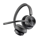 Poly - Casque Voyager 4320 USB-C avec dongle BT700 - Certifié Microsoft Teams-Boostez votre productivité grâce à un confort continu, jusqu’à 24 heures de conversation et une connectivité à plusieurs appareils. Prolongez votre temps de conversation en utilisant le support de charge de bureau ou en utilisant le casque en mode USB filaire