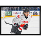 Connor Bedard 20x29 Canada White Action-H - Toile encadree - 31" x 22"-Impression sur toile de qualité supérieure avec bordures enveloppées