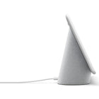 Google - Nest Hub Max, craie-Le Nest Hub Max est compatible avec plus d'un millier d'appareils pour maison intelligente, comme des ampoules, des télés et des serrures. Et vous pouvez facilement tous les contrôler à partir d'un seul endroit. Vous pouvez également contrôler des télés, des 
haut-parleurs et des consoles de jeu compatibles à partir du Nest Hub Max en utilisant des commandes vocales ou le tableau de bord unique. Activez ou désactivez vos appareils, contrôlez le volume, faites jouer du contenu ou