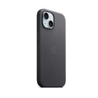 Apple - Étui FineWoven avec MagSafe pour iPhone 15 - Black-Le matériau FineWoven a également été conçu dans le respect de la planète : il est composé à 68 % de matériaux recyclés post-consommation et réduit considérablement les émissions de carbone par rapport au cuir