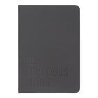 Letts - 2026 Agenda hebdomadaire/mensuel Conscious - 8-1/4" x 5-5/6" - Ardoise - Multilingue- Style d’intérieur intemporel avec une semaine sur deux pages