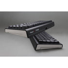 Ducky - ProjectD Tinker 65 RGB Mechanical Keyboard - MX Blue Switches - SF Layout - Black-Plaque solide en FR4: La plaque FR4 ajoute solidité et fermeté, augmentant la longévité globale tout en générant une acoustique sensationnelle. Le matériau FR4 apporte une dynamique différente et durable à l'expérience de frappe de l'utilisateur.