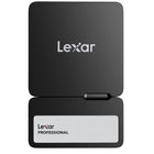 Lexar - SSD portable Professional Go avec Hub - 2 To - Noir-Le SSD portable et le concentrateur, qui possède ses propres quatre ports USB Type-C, ainsi que les adaptateurs et câbles inclus, vous offrent la flexibilité ultime pour personnaliser votre configuration en fonction du tournage.