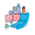 MAGNA-TILES -L’original ensemble de construction magnétique Dolphin Bay de 13 pièces-Développemental: Encourage un jeu imaginatif riche en récits pendant que les enfants imaginent des aventures à la plage, des sauvetages en mer et des découvertes au bord de l’eau. Soutient le raisonnement spatial, la résolution de problèmes et la motricité fine pendant qu’ils empilent, arrangent et réarrangent les tuiles pour construire de nouvelles scènes encore et encore