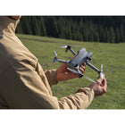 DJI - Mini 5 Pro Ensemble Fly More Plus avec RC2, Gris-Léger et portable