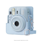 Fujifilm - Étui pour appareil instax mini 13 - Bleu givre-Rabat amovible vous permettant d'utiliser votre appareil sans devoir le sortir de l'étui