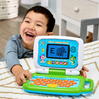 LeapFrog - Ordi-tablette p'tit genius touch -Anglais-Le clavier contient les 26 lettres en ordre alphabétique et les nombres jusqu'à 10. Une fois en mode tablette, l'écran devient tactile