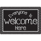 Ashley Productions - Smart Poly Tapis de bienvenue avec dos antidérapant - 15 -5" x 23 -5" - points noirs et blancs Tout le monde est le bienvenu ici - paquet de 2-Illuminez votre salle de classe avec une explosion de couleurs et de créativité, tout en offrant un espace confortable et accueillant pour que les élèves se rassemblent et apprennent.
