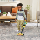 VTech - Lumi aspirateur interactif - Français-Mettez-le en marche! Appuyez sur le bouton orange pour faire tournoyer les lumières et bouger les petits pieds