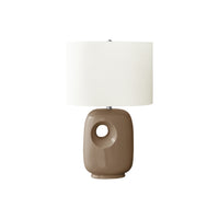 Monarch Specialties - Luminaire - 26 po H Lampe De Table - Céramique Brune - Abat-Jour Ivoire / Crème - Contemporain - Moderne-Lampe de table contemporaine de 26 pouces de haut, dotée d'une élégante base en céramique brun pâle et d'un design découpé, alliant parfaitement l'esthétique moderne à la fonctionnalité pour illuminer tout salon, bureau ou chambre à coucher