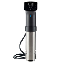 Anova - Cuiseur Sous Vide de Précision Pro-jamais plus d’aliments trop cuits ou pas assez cuits. Le cuiseur de précision Anova Nano sous vide fait circuler l’eau à la température exacte requise pour des repas parfaitement cuits, peu importe ce qui est au menu. Utilisez l’application Anova pour accéder à des milliers de recettes gratuites et surveiller votre cuiseur depuis votre téléphone via Wifi