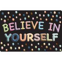 Ashley Productions - Smart Poly The Original Fun Mat - Tapis de Bienvenue - 15 -5" x 23 -5" - Crois en Toi-même-Mesures et design : Le paillasson Believe in Yourself mesure 15,5 po x 23,5 po.