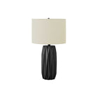 Monarch Specialties - Luminaire - 25 po H Lampe De Table - Céramique Noire - Abat-Jour Ivoire / Crème - Contemporain-Ajoutez une touche sophistiquée à votre espace contemporain avec Cette lampe de table en céramique noire texturée de 25 pouces de haut est équipée d'un abat-jour tambour en lin ivoire et d'un embout noir sur le dessus, reliée à un cordon noir de 6 pieds de long