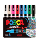 Uni - POSCA Marqueurs à peinture à base d’eau avec pointe pinceau réversible - 1,0 mm/4,0 mm - couleurs assorties - paquet de 8-Marqueurs à peinture à base d’eau convenant à la plupart des projets d’art et de bricolage sur plus de 50 surfaces, y compris le bois, le verre, le métal, le plastique, la céramique, le cuir, et plus encore