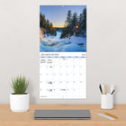 DateWorks - Calendrier Mural 16 Mois 2025 Ontario - 12 po x 12 po - Bilingue-Parfait à accrocher sur un mur, un tableau en liège ou un tableau d'affichage à la maison, à l'école ou au bureau