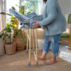Ingenuity - Chaise haute Deluxe 7-en-1 Proper Positioner, Chambray-Bébé grandit et sa chaise d'enfant évolue aussi ! Bébé mange plus ? Passez de la chaise haute traditionnelle à un siège à hauteur de table ou à une chaise haute à fixer sur chaise adulte