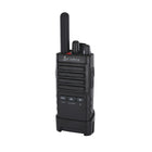 Cobra - PX650 Radio bidirectionnelle professionnelle FRS avec casques de surveillance - Paquet de 2-Transmission Activée Par La Voix (Vox): Utilisation mains libres pour une communication automatique lorsque vous parlez