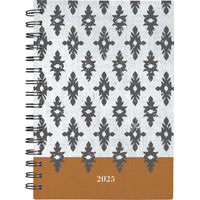 Cambridge - Agenda hebdomadaire/mensuel Adorn 2025 - 8-1/2 po H x 5 1/2 po l - Multicolore - Bilingue-12 mois : janvier 2025 à décembre 2025