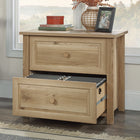Sauder - La Collection Hillmont Farm Classeur latéral - Finition Timber Oak-Le mécanisme de sécurité à verrouillage permet de n'ouvrir qu’un seul tiroir à la fois
