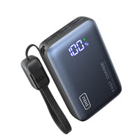 INIU - Banque d'alimentation Pocket Pro 10 000 mAh - Noir-De l’INIU--le SAFE Fast Charge Pro : Vivez la recharge la plus sécuritaire avec plus de 38 millions d’utilisateurs à travers le monde. Chez INIU, nous n’utilisons que les matériaux de la plus haute qualité, donc nous avons la confiance nécessaire pour offrir une garantie INIU de 3 ans, de premier plan dans l’industrie.