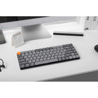 Keychron - K3 Max RGB Low Profile Wireless Mechanical Keyboard - Brown Switch - 75% Layout - Carbon Black-Rétroéclairage RGB personnalisable : Plongez dans un spectacle visuel avec 22 types de réglages de rétroéclairage RGB, vous permettant d'ajuster la teinte, la saturation, la luminosité et la vitesse des effets selon vos préférences.