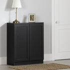 South Shore - Essence - Armoire de rangement avec 2 portes - Chêne noir-Rangement accessible : grâce aux 2 tablettes ajustables pouvant soutenir jusqu’à 25 lb et aux portes s’ouvrant avec la simple pression, organisez aisément votre entrée.