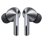 Samsung - Oreillettes Galaxy Buds3 Pro – Argent-Conception ergonomique pour un son suprême. Découvrez notre tout nouveau design, conçu pour un son optimal. Les Galaxy Buds3 Pro réinventées sont dotées d’une petite tête inclinée pour un ajustement confortable et une expérience audio fluide. Les Blade Lights accentuées vous permettent de vous exprimer. Le design de la tranche est mis en valeur par un boîtier élégant avec une coque transparente et une forme délicatement incurvée, équipé d’un port USB-C et de c