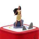 tonies - Disney Pocahonatas Figurine Audio (Francais)-Liste des titres (en français) : 1. Pocahontas - Partie 1 (inclus la chanson "Virginia Compagnie") 2. Pocahontas - Partie 2 (inclus les chansons "Au détour de la rivière" et "Écoute ton cœur I") 3. Pocahontas - Partie 3 (inclus la chanson "L'or de Virgnie") 4. Pocahontas - Partie 4 (inclus la chanson "L'air du vent") 5. Pocahontas - Partie 5 6. Pocahontas - Partie 6 (inclus la chanson "Des sauvages II"). Durée totale : mins