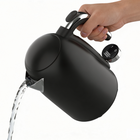 Salton - bouilloire numérique NuRetro 1,7 l - noir minuit- Élément chauffant dissimulé pour un intérieur lisse et facile à nettoyer.