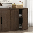 Manhattan Comfort - Buffet moderne Rivington 60" à 4 portes - Noyer-Les étagères réglables offrent un rangement personnalisable pour tout, des livres hauts aux objets décoratifs