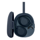 Sony - WH-1000XM6 Meilleurs casques antibruit sans fil - Bleu-Confort sur mesure, soigneusement conçu - Bandeau asymétrique plus large en cuir synthétique pour un confort qui dure toute la journée, associé à une conception pliable parfaite pour voyager.