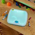 Crayola - Tableau d'activités lumineux-NETTOYAGE FACILE : Le tableau d'activités lumineux comprend un espace de rangement intégré pour un nettoyage rapide et facile