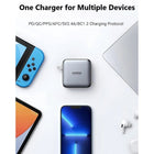 UGREEN - Chargeur Rapide 100W GaN 2x USB-C-Chargeur Rapide avec Technologie GaN: Nous adoptons la dernière technologie GaN pour une meilleure puissance et performance, ce qui rend notre chargeur plus petit en taille et plus frais en fonctionnement sans générer de chaleur excessive. Il est équipé de puces intelligentes pour protéger vos appareils contre les courts-circuits, la surtension, la surchauffe et la surintensité, assurant ainsi votre sécurité et celle de vos appareils.