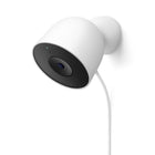 Google - Nest Cam Outdoor filaire (2e gén)  - Paquet de 2-La Nest Cam envoie des alertes intégrées lorsqu'elle détecte une personne, un véhicule ou un animal, afin que vous sachiez ce qu’il se passe