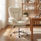 HOMCOM - Chaise de bureau Criss Cross avec repose-pieds et assise large - beige-Le design sur-rembourré comprend une épaisse mousse haute densité et des accoudoirs en cascade pour un soutien enveloppant