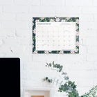 AT-A-GLANCE – Calendrier mural compact Emily Ley 2027 – 11 po H x 8 1/2 po l – floral aux baies – bilingue-Un mois par page avec des blocs quotidiens non lignés offrant beaucoup d'espace pour noter des rappels, des événements et des tâches