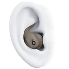 Beats - Powerbeats Fit Écouteurs sans fil pour l’entraînement avec annulation du bruit et ajustement sécurisé ultime, Gris anthracite-Avec Fast Fuel, quand la batterie est faible, une recharge rapide de cinq minutes offre une heure d’écoute