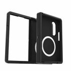 OtterBox - Étui Defender Pro XT avec Magnets pour Samsung Galaxy Z Fold8 - Noir-Les aimants intégrés s'alignent parfaitement pour une charge rapide jusqu'à 15 W avec les chargeurs sans fil Qi2.