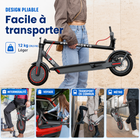 Gyrocopters - Trottinette électrique J30 pour adultes et adolescents - Vitesse 31 km/h - Autonomie 30 km - Application - Gris-Surveillance intelligente et sécurité nocturne : restez informé grâce à l'écran LED interactif qui affiche en temps réel votre vitesse actuelle, le mode de vitesse et le niveau de batterie. Pour les conditions de faible luminosité, les phares LED puissants intégrés offrent une visibilité optimale, vous permettant de voir et d'être vu de l'aube au crépuscule