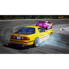 JDM: Japanese Drift Master pour PlayStation 5-Campagne axée sur l’histoire - Incarner un étranger déterminé à laisser son empreinte sur la scène japonaise du drifting. Participez à 40+ événements narratifs et à des quêtes secondaires supplémentaires contre les meilleurs vagabonds de la région. Vivez ce voyage à travers des pages de manga dessinées à la main, qui ajoutent une touche unique et artistique au jeu