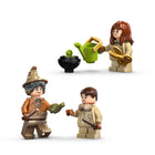 LEGO - Harry Potter Le Château de Poudlard : le Cours de Botanique, Cadeau de Sorcier -Cadeau de sorcier pour les filles, les garçons et tous les amateurs âgés de 8 ans et plus - Cet ensemble de salle de classe LEGO Harry Potter™ constitue un cadeau d’anniversaire ou une surprise amusante à tout moment pour les enfants