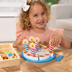 Melissa & Doug - Gâteau d’anniversaire-Dimensions: 13 po L x 9,1 po W x 1,8 po H