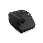 Polaroid - Appareil photo instantané Go 3e génération - noir-Des photos qui tiennent dans votre coque de téléphone. Le minuscule Go prend des photos miniatures qui se glissent parfaitement dans votre coque de téléphone. Vos souvenirs (et vos proches) préférés toujours à portée de main