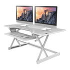 Rocelco - DADR46-WH Élévateur de bureau à hauteur réglable de luxe avec plage de levage verticale améliorée - Blanc-Le plateau pour clavier est suffisamment grand pour contenir un clavier ou un ordinateur portable et rétractable pour offrir une position ergonomique correcte, que vous soyez assis ou debout