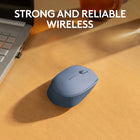 Logitech - M171 Souris Sans Fil pour PC, Mac, Ordinateur portable, 2,4 GHz avec Mini-récepteur USB - Blue Gris-Confortable et mobile : La forme confortable et mobile de la souris est assez petite pour être glissée dans un sac et la conception ambidextre permet de placer chaque main dans une position naturelle
