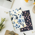 Blueline - Agenda Scolaire Hebdomadaire/Mensuel 13 Mois De Juillet À Juillet - 8 po H x 5 po l - Motif Floral (Blossom) - Bilingue-Section contacts