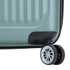 Samsonite - Way-Lite 21,5 po Valise de Cabine Spinner  - vert aube-La doublure de ce produit a été fabriquée à partir de tissu en polyester recyclé, fabriqué à partir de bouteilles en plastique utilisées par les consommateurs